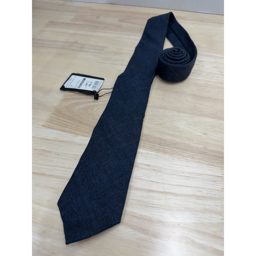 Ermenegildo Zegna 100% Wool Navy Blue Tie Necktie Made in Italy - New